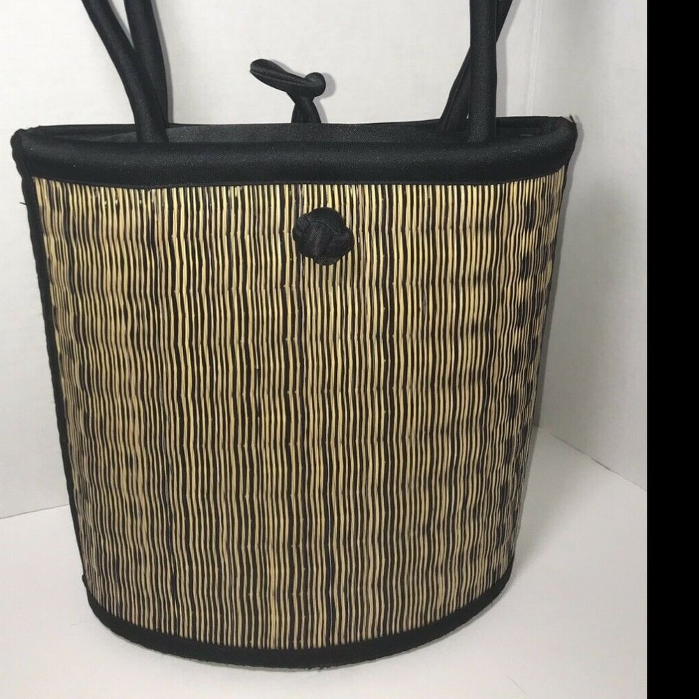 BASKETS OF CAMBODIA HAND CRAFTED WOVEN PURSE